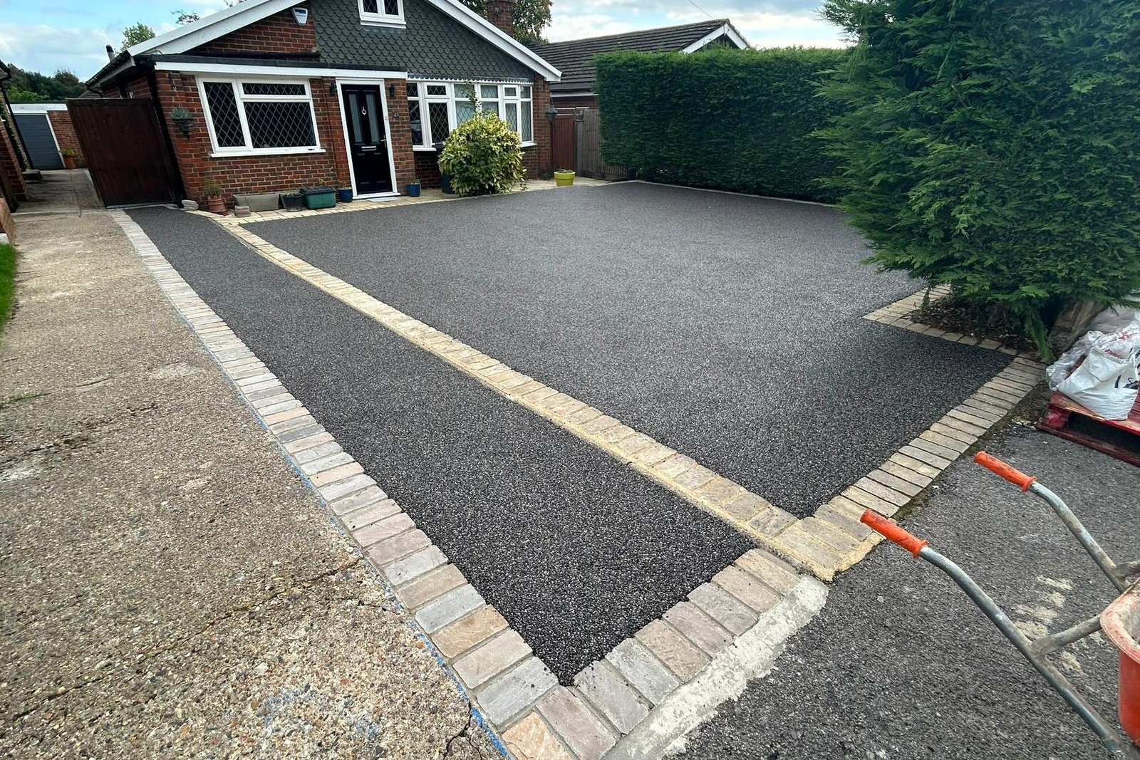 completed tarmac driveway